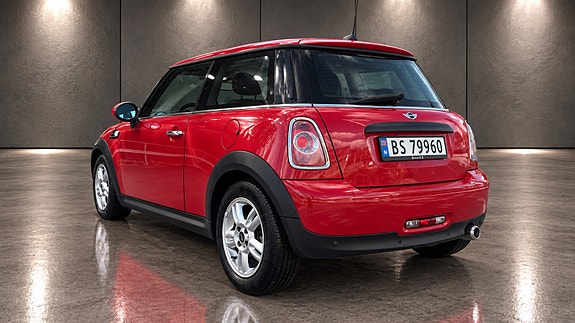 MINI One 2 of 26