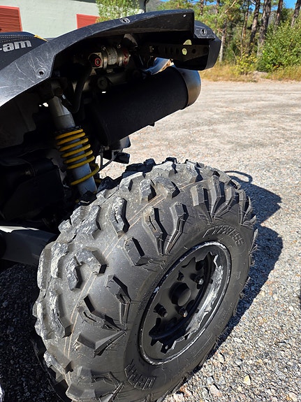 Can-Am Renegade 800 X 7 of 19