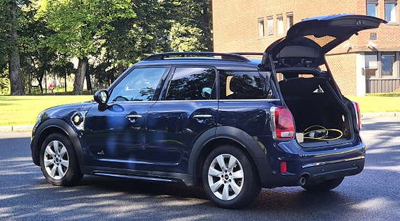 MINI Countryman Cooper SE 3 of 21
