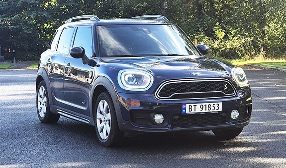 MINI Countryman Cooper SE 8 of 21