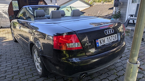 Audi A4 5 of 9