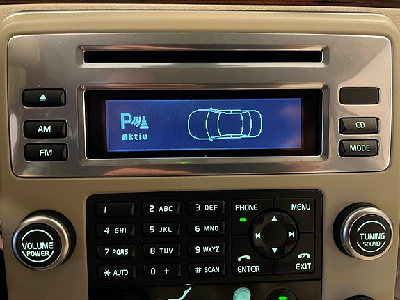 Volvo V70 14 of 30