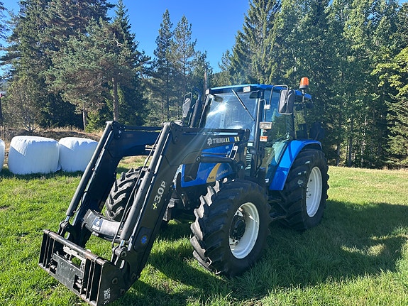 New Holland TL100A 4 of 16