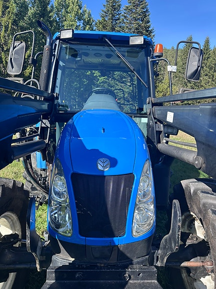 New Holland TL100A 9 of 16
