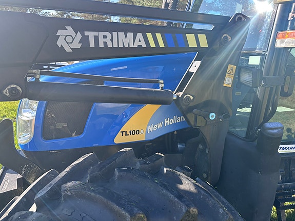 New Holland TL100A 6 of 16