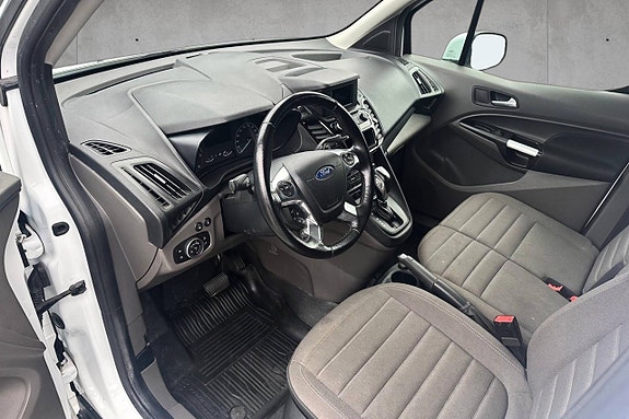 Ford Transit Connect 9 of 30