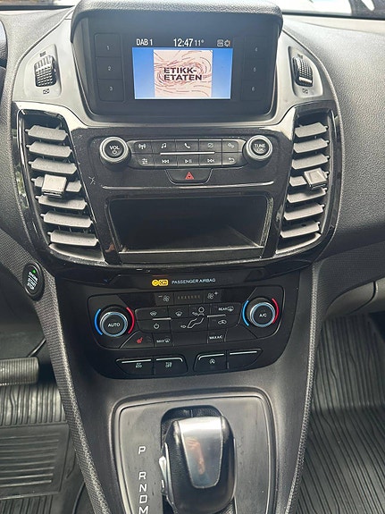 Ford Transit Connect 25 of 30