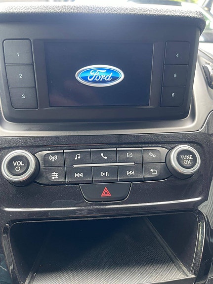 Ford Transit Connect 29 of 30