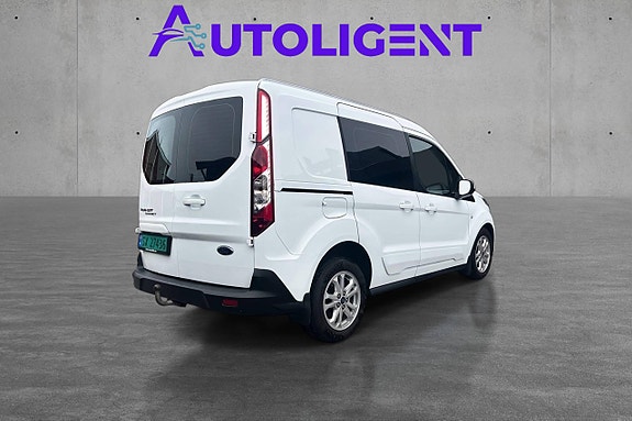 Ford Transit Connect 7 of 30