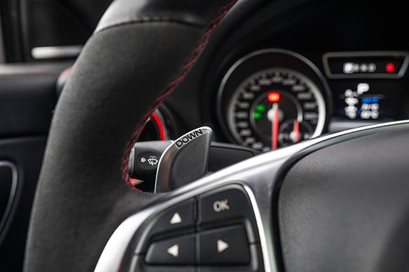 Mercedes-Benz CLA45 30 of 30