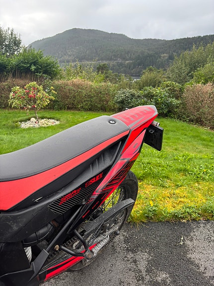 Aprilia RX 125 6 of 9