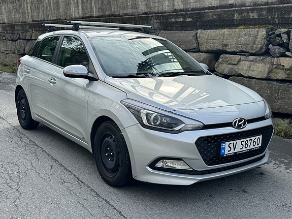 Hyundai i20 4 of 24
