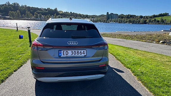 Audi Q4 e-tron 5 of 26