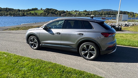 Audi Q4 e-tron 4 of 26