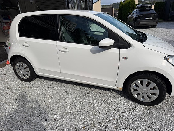 Skoda Citigo 3 of 14