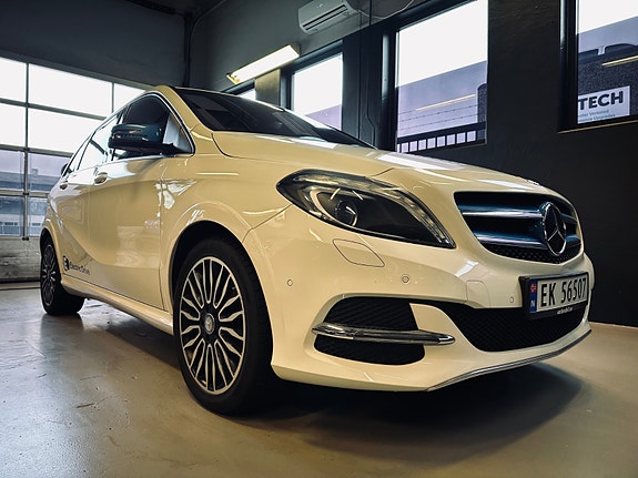 Mercedes-Benz B250 e 4 of 30