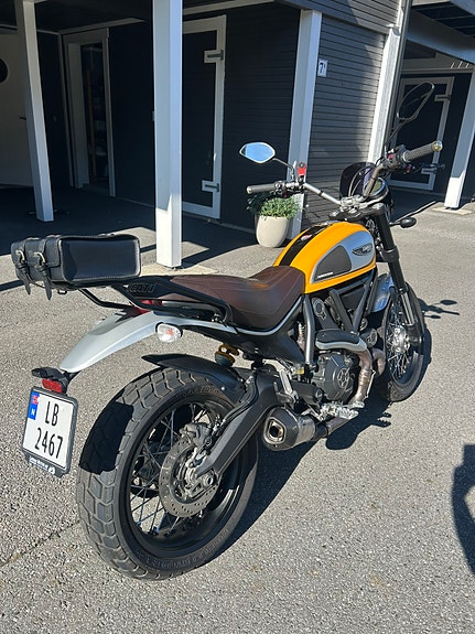 Ducati Scrambler Classic 2 of 10