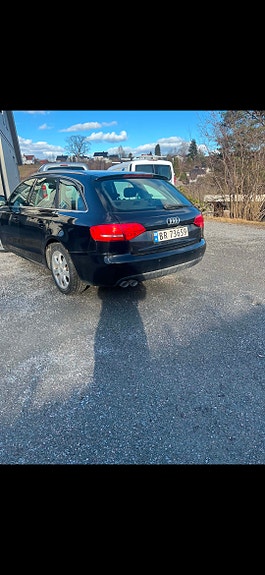Audi A4 4 of 9