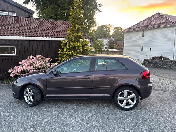 Audi A3 3 of 8
