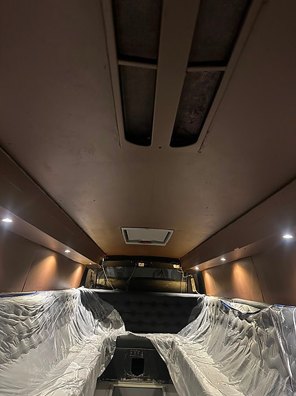 Volvo Til leie 2027/2028 B12B 9700 6X2 9 of 24