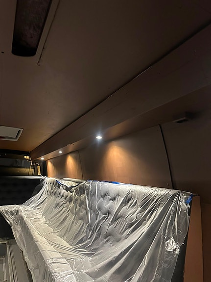 Volvo Til leie 2027/2028 B12B 9700 6X2 7 of 24