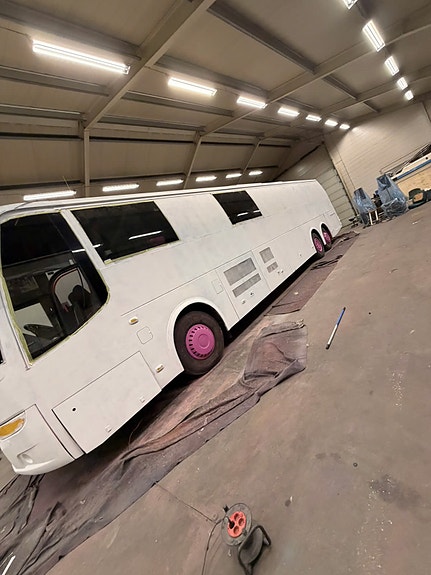 Volvo Til leie 2027/2028 B12B 9700 6X2 22 of 24