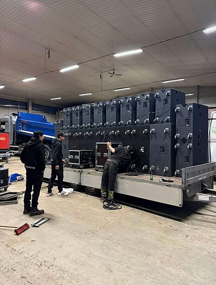Volvo Til leie 2027/2028 B12B 9700 6X2 16 of 24
