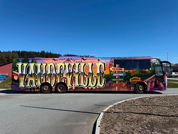 Volvo Til leie 2027/2028 B12B 9700 6X2 12 of 24