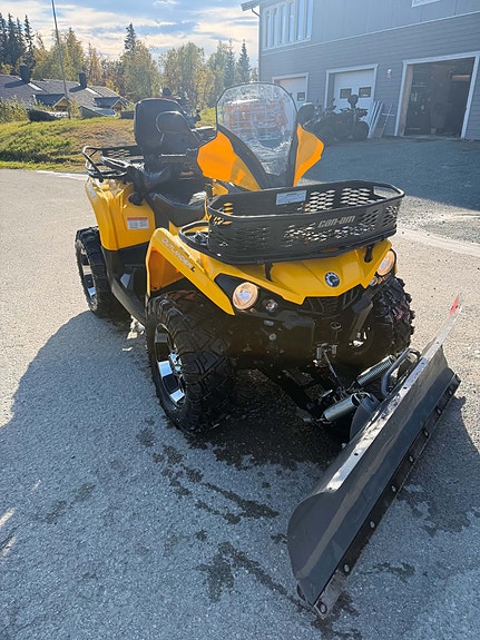 Can-Am Can-Am (ATV) 12 of 16