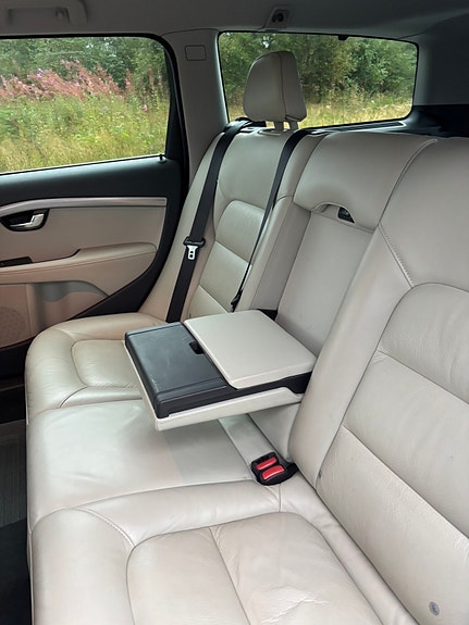 Volvo V70 20 of 24