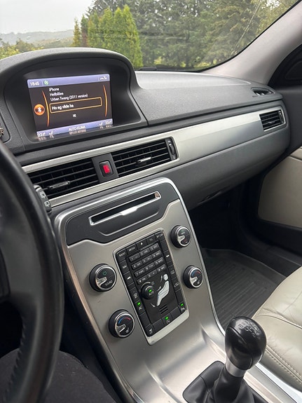 Volvo V70 14 of 24