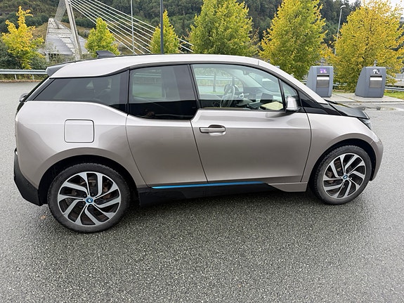 BMW i3 10 of 22