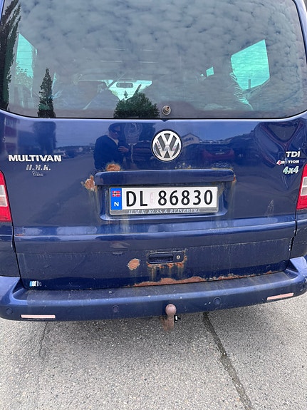 Volkswagen Multivan 4 of 6
