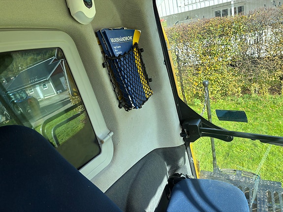 New Holland TC4.90 Treske med 2 stk skjærebord 15 of 15