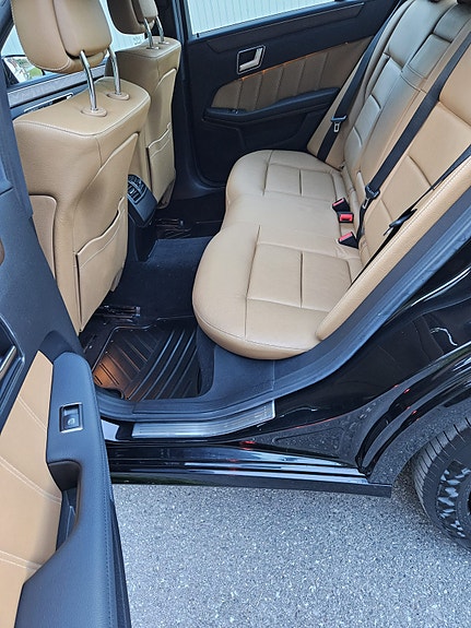 Mercedes-Benz E220 d 22 of 25