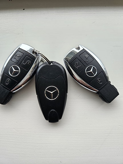 Mercedes-Benz E220 d 11 of 25