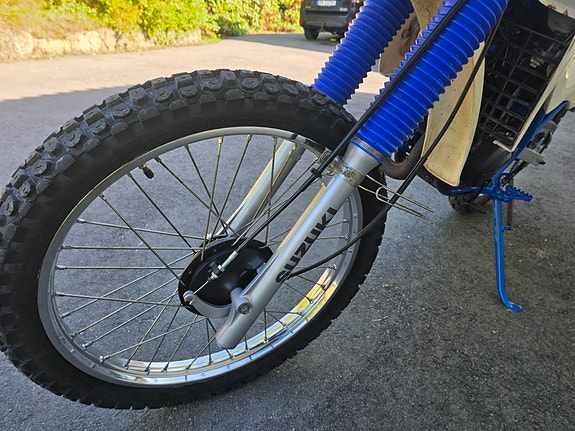 Suzuki TS 50 X 7 of 10