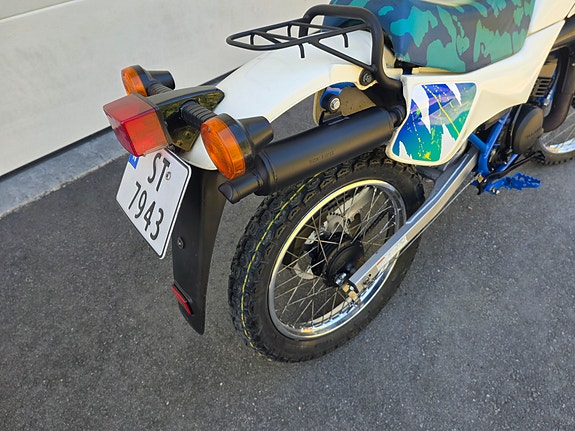 Suzuki TS 50 X 2 of 10