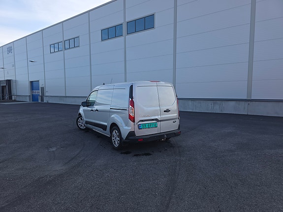 Ford Transit Connect 6 of 11