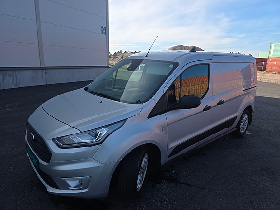 Ford Transit Connect 3 of 11