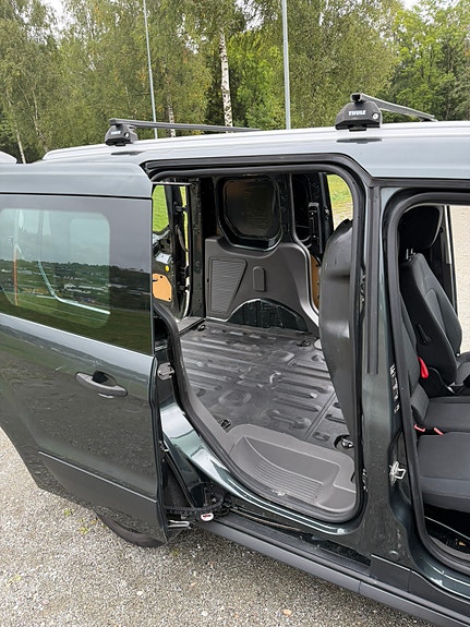 Ford Transit Connect 14 of 16