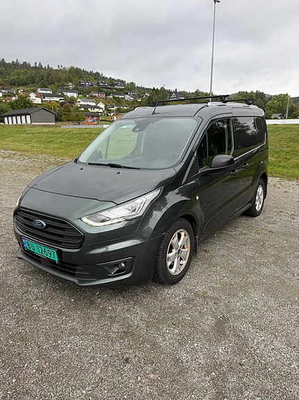 Ford Transit Connect 2 of 16