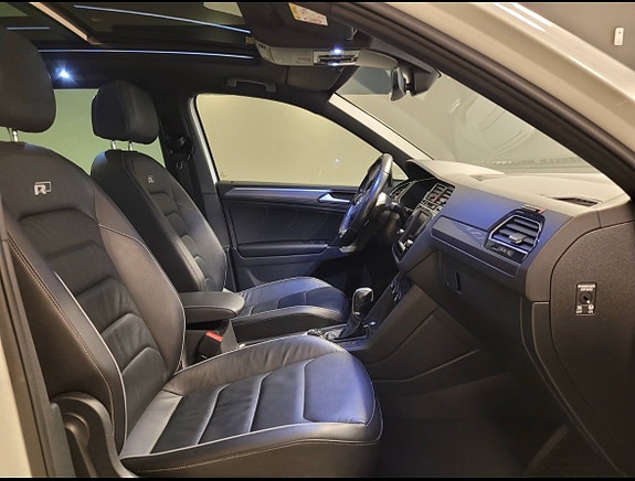 Volkswagen Tiguan 3 of 20
