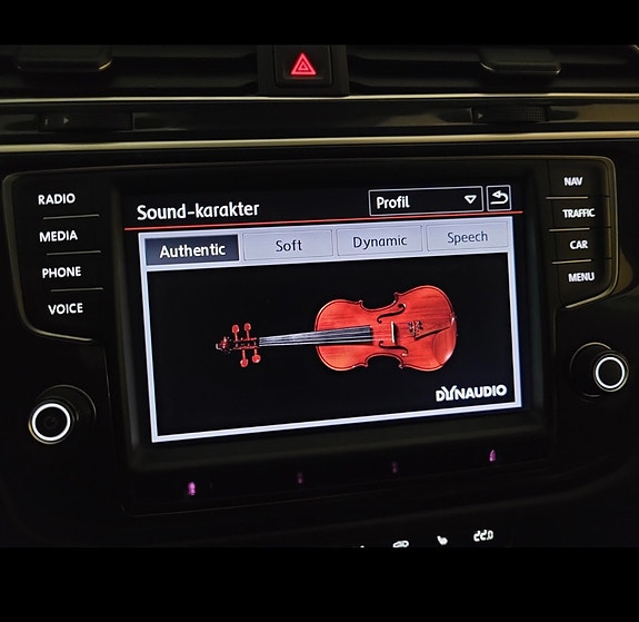 Volkswagen Tiguan 17 of 20