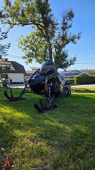 Polaris 850 Patriot Boost RMK Khaos Slash 8 of 13