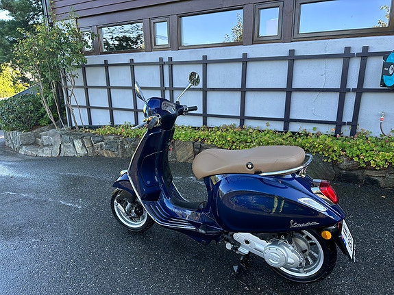 Vespa Primavera 50 3 of 11