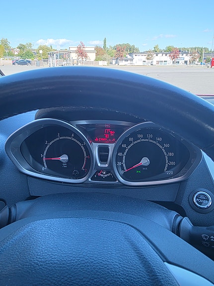 Ford Fiesta 11 of 16