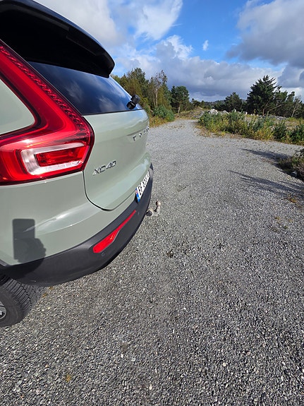 Volvo XC40 11 of 22