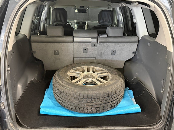 Toyota Land Cruiser 30 of 30