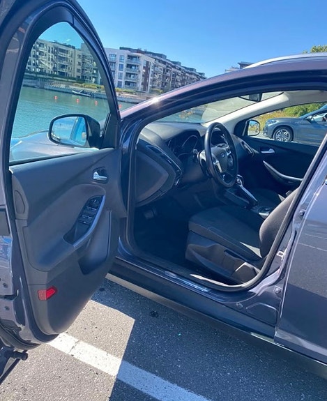 Ford Focus 10 of 17